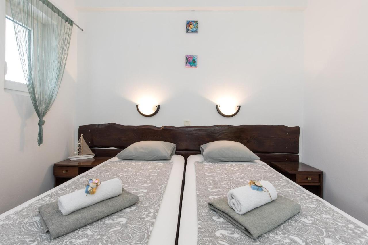 Hotel Pape Punat Exterior foto